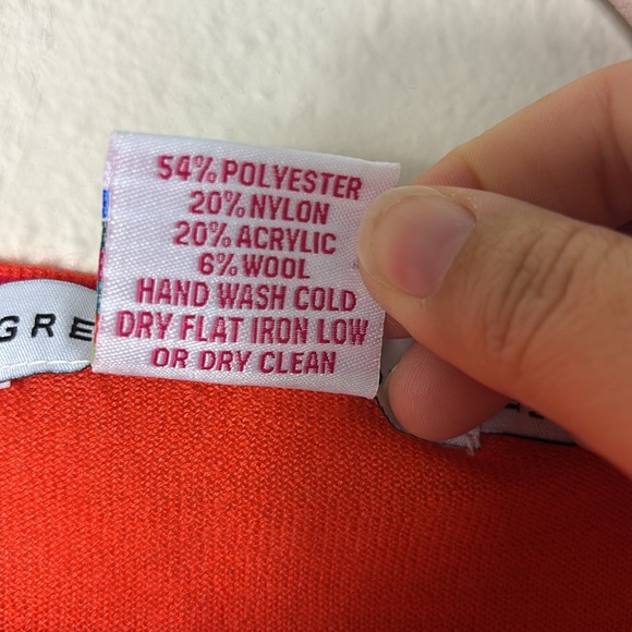 Gretchen Scott Polly Pocket 3/4 length sleeve sweater w/ Gold Button Decor sz M - Picture 5 of 9